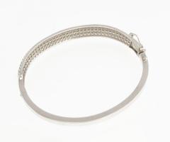 14 fehérarany (Au) karkötő strasszos díszítéssel. Jelzett. br 14,6 g