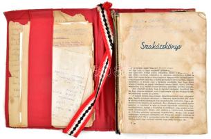 Szakácskönyv. Szerk.: Venesz József. Végh Gusztáv rajzaival. Bp., 1960, Minerva. Hetedik kiadás. Sérült, hiányos borítóval és címlappal, helyenként foltos lapokkal. Vászonborítóban, benne külön lapokon további kézzel írt receptekkel.