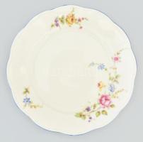 cca 1935-1945 KPM Prinzess tányér készlet, 6 nagy, 6 mély, 6 süteményes tányér, virágmintásak, jelzé...