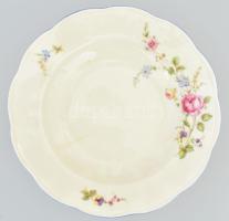 cca 1935-1945 KPM Prinzess tányér készlet, 6 nagy, 6 mély, 6 süteményes tányér, virágmintásak, jelzé...