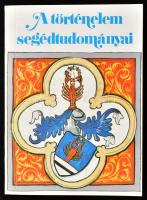 A történelem segédtudományai. Szerk.: Kállay István. Bp., 1986, ELTE BTK. Kiadói papírkötés. Megjelent 3000 példányban.