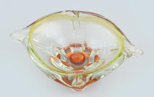 Bohemia üveg kínáló, anyagában színezéssel, részleges jelzéssel, m: 9,5 cm, h: 19,5 cm