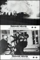 cca 1985 ,,Madonnák háborúja" című japán bűnügyi film jelenetei és szereplői, 7 db vintage prod...