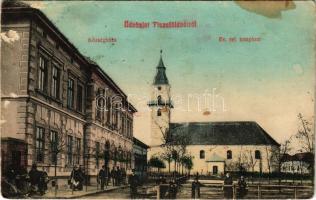 1909 Tiszaföldvár, Községháza, Református templom, piac. Biró Albert kiadása (ázott / wet damage)