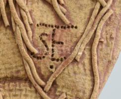 STE jelzéssel: Női fej, jelzéssel, hibátlan, d: 17,5 cm