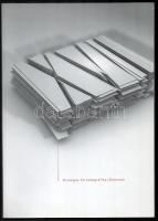 XVII. Országos Tervezőgrafikai Biennále. (Kiállítási katalógus). Békéscsaba, 2010, Munkácsy Mihály Múzeum. Gazdag képanyaggal illusztrálva. Kiadói papírkötés.