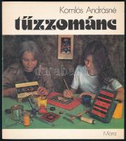 Komlós Andrásné: Tűzzománc. Bp., 1980, Móra. Kiadói papírkötés.