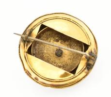 14-18K közötti arany (Au) fedelű antik fényképtartó bross Dávid csillagos, gránát köves, kinyitható ...