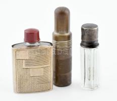 3 darab antik mini parfümös üveg, közte ezüst szerelékkel, üvegbetéttel, kis kopással, közte jelzéssel, m: 5-6,5 cm