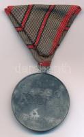 1918. "Sebesültek Érme" Zn kitüntetés két sebesülés után járó mellszalaggal. Szign.: R. Pl...