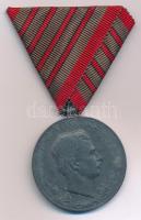 1918. "Sebesültek Érme" cink kitüntetés, modern - ötödik sebesülés után járó - mellszalaggal. Szign.: R. Placht T:XF kis oxidáció Hungary 1918. "Wound Medal" zinc decoration with modern ribbon - for the fifth time wound. Sign.: R. Placht C:XF small corrosion  NMK 328.