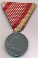 1914. "Ferenc József Bronz Vitézségi Érem" hadifém változatú kitüntetés modern mellszalagon, szignó nélkül T:F ph. Hungary 1914. "Bronze Gallantry Medal (Der Tapferkeit)" war metal variant decoration on modern ribbon, without signature C:VF,F  NMK 137.