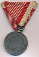 1914. "Ferenc József Bronz Vitézségi Érem" hadifém változatú kitüntetés modern mellszalago...