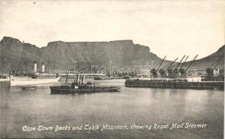 Cape Town docks and Table Mountain