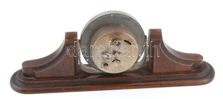 Danuvia asztali óra, számlapon "A Nehézipari Központ a dolgozókért" szöveggel, nem jár, h:...