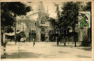 Sukhumi, Souchoum; Hotel Oriental (surface damage)