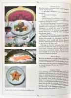 Halász Zoltán - Láng György: Gundel 1894-1994. Bp., 2001, Helikon. Fekete-fehér és színes fotókkal i...