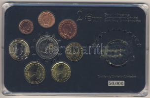 Luxemburg 2002-2005. 1c-2€ 8klf db, benne 2€ alkalmi veret "Nagyhercegi palota-Henri nagyherceg" kereskedői szettben T:1 Limitált példányszám!