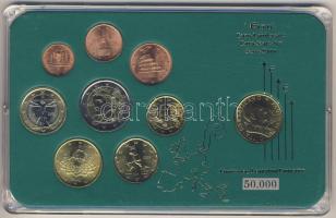 Olaszország 2002. 1c-2€ 8klf db + Vatikán 2001. 500L aranyozva kereskedői szettben T:1 Limitált példányszám!