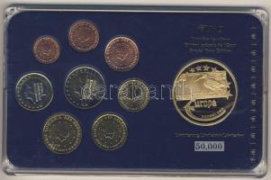 Hollandia 2003. 1c-2€ 8klf db + Európa 2003. "Hollandia" aranyozott emlékérem kereskedői szettben T:1,PP Limitált példányszám!