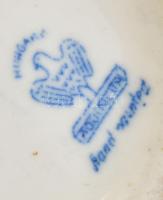 Aquincum aquazur festésű lány alakos gyertyatartó, jelzéssel, tetején pattanással, m: 15,5 cm