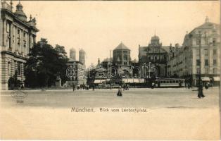 München, Munich; Blick vom Lenbachplatz / street view, tram