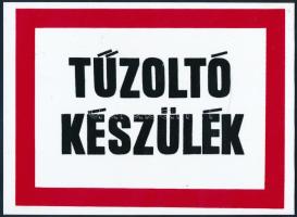 2 darab Tűzoltó készülék feliratú műanyag jelzőtábla, 16,5x23 cm