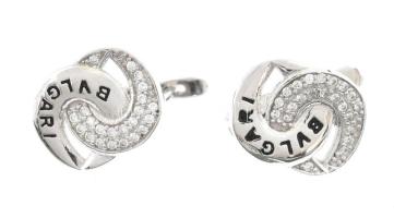 Ezüst(Ag) ékszerszett Bulgari jelzéssel, fülbevalópár, medál, gyűrű, bruttó: 11,3 g