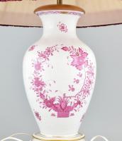 Herendi nagy méretű Apponyi mintás lámpa. Jelzéssel. Porcelán rész hibátlan, búra és szerelék szép á...