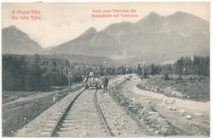 Tátra, Magas-Tátra, Vysoké Tatry; Vasúti vonal Tátralomnic felé, hajtány. Kuszmann Bazár kiadása / railway line to Tatranska Lomnica, hand car, draisine