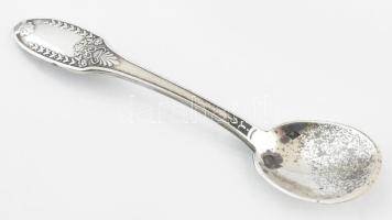 Ezüst(Ag) fűszeres kanál, jelzett, h: 7,5 cm, nettó: 6,9 g