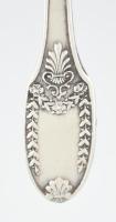 Ezüst(Ag) fűszeres kanál, jelzett, h: 7,5 cm, nettó: 6,9 g