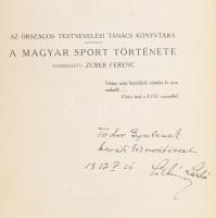 Siklóssy László: A magyar sport ezer éve I-II. kötet. I. köt.: A magyar sport őskora. Dr. Karafiáth II. köt. Széchényi-Wesselényi és még egy nemzedék 1820-1874. Az I. kötet elején a szerző, Dr. Siklóssy László (1881-1951) író, ügyvéd, művelődéstörténész, esztéta, újságíró és szerkesztő által DEDIKÁLT példány. Bp., 1927-1928., Országos Testnevelési Tanács. A mű 3. kötetben teljes! Átkötött kopott félvászon-kötés.