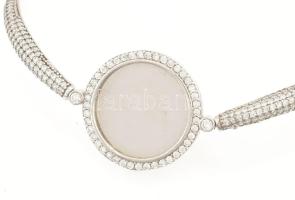 Ezüst(Ag) karkötő, kövekkel gazdagon kirakva, állítható h: max. 20 cm, bruttó: 8,3 g