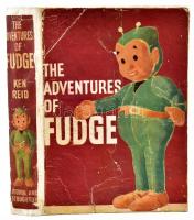 Reid, Ken: The Adventures of Fudge the Elf. Illustrated by the author. London, 1939, Hodder & Stoughton. Szövegközi és egészoldalas illusztrációkkal. Angol nyelven. Átkötött kartonált papírkötésben, kissé viseltes borítóval.