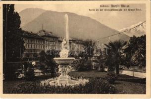 Merano, Meran (Südtirol); Partie an der Giselapromenade mit Grand Hotel (from postcard booklet)