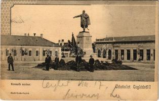 Cegléd, Kossuth Lajos szobor, üzlet. Sárik Gyula kiadása