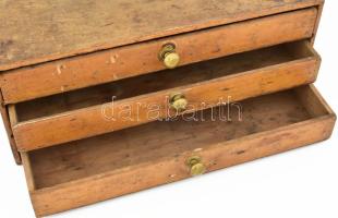 Antik "Zwicky's Schweizerseiden sind die besten" feliratú, kisméretű fa ládikó három ...