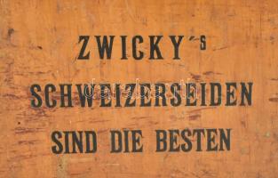 Antik "Zwicky's Schweizerseiden sind die besten" feliratú, kisméretű fa ládikó három ...
