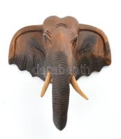 Faragott elefánt fej, fa fali dísz, 17x20 cm
