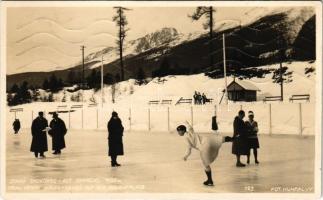 1929 Tátrafüred, Ótátrafüred, Altschmecks, Stary Smokovec (Tátra, Magas-Tátra, Vysoké Tatry); Frau Herma Jaross-Szabó auf den Eislaufplatz / téli sport, jégkorcsolyázók / winter sport, ice skaters. Fot. Hunfalvy