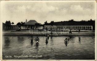 1944 Tata, Tata-Tóváros; Fényes-forrás strandfürdő, fürdőzők (EK)