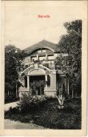 Baj (Tata), Baji-villa