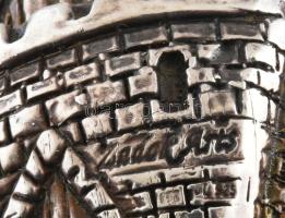 Zadak Arts: Jerusalem, ezüst borítású szobor talapzaton, kopással, jelzett, m: 12 cm