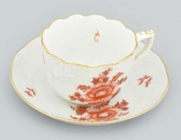 Herendi piros virágmintás csésze és alj. Kézzel festett, jelzett, minimális kopással, d: 6,5 - 11,5 cm