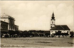 1940 Békés, Római katolikus templom, piac tér. Kiadja Végh Lajos