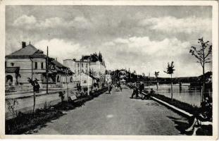 1938 Ungvár, Uzshorod, Uzhhorod, Uzhorod; Roskovicovo nábrezí / folyópart / riverside