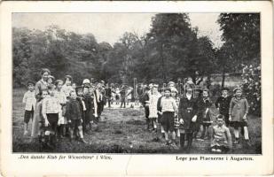 Wien, Vienna, Bécs; Den danske Klub for Wienerbörn, Lege paa Plaenerne i Augarten / Danish children club (EK)