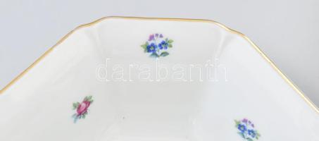 Epiag 27 darabos, 6 személyes étkészlet, matricás, virágmintás, közte leveskínáló, szószkínáló, pecs...