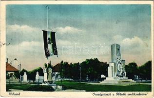 1940 Udvard, Dvory nad Zitavou; Országzászló és Hősök emlékműve / Hungarian flag, military heroes statue (EK)